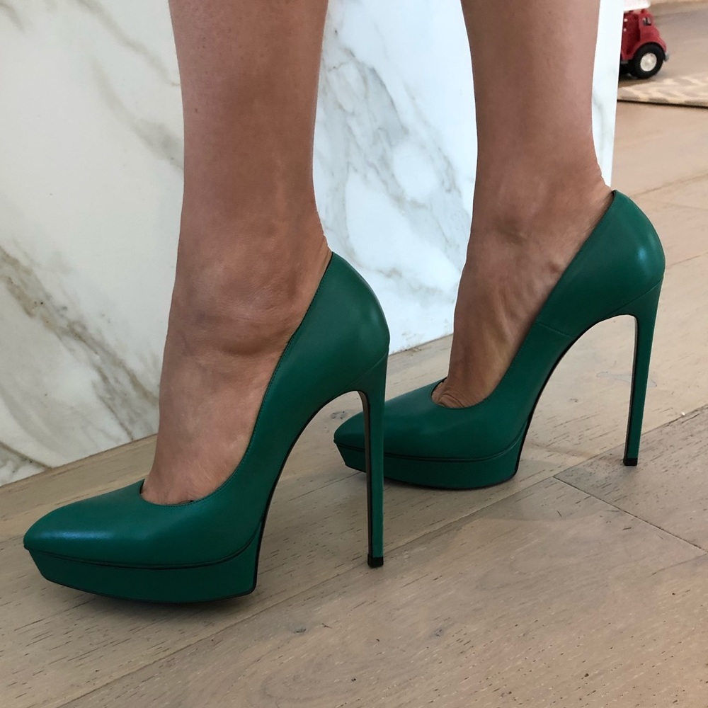 YSL Emerald Janis Pumps 💚